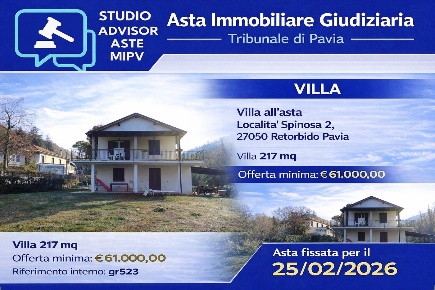 Foto Villa unifamiliare a Retorbido di 217 m² con 8 locali in vendita