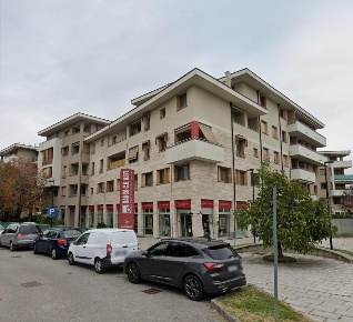 Foto Appartamento a Brugherio Centro di 146 m² con 4 locali in vendita