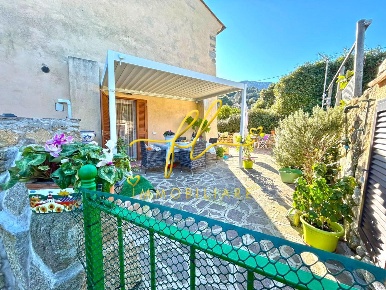 Foto Appartamento a Marciana Centro di 57 m² con 1 locali in vendita