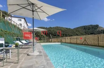 Foto Rustico a Vecchiano Filettole di 620 m² con 19 locali in vendita