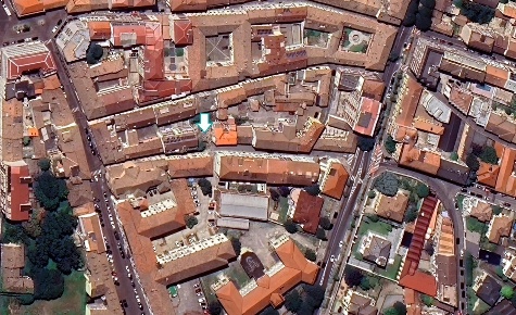Foto Appartamento a Voghera Centro Storico di 729 m² con 4 locali