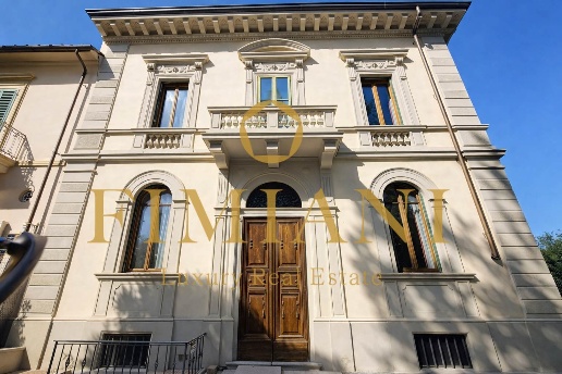 casa indipendente in vendita a Firenze in zona Centro San Niccolò