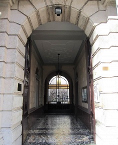 Foto Appartamento in Piazza Grandi 4, Milano Porta Vittoria di 80 m²