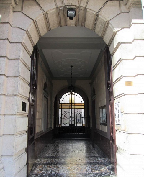 appartamento in affitto a Milano in zona XXII Marzo