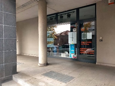 Foto Negozio in Via Roma  12/b, Chieri Semicentro di 80 m² con 1 locali