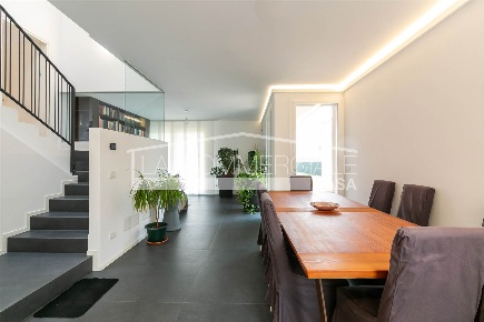 Foto Case semi ndipendenti a Mogliano Veneto Centro di 169 m² con 8 locali