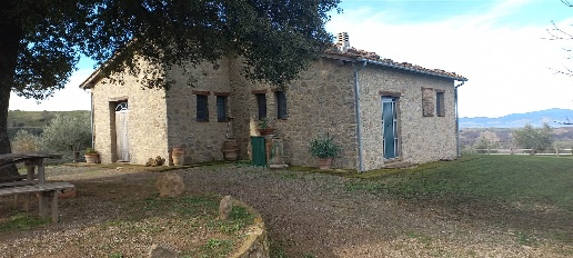 Foto Rustico a Scansano di 300 m² con 11 locali in vendita