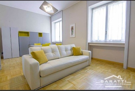 Foto Appartamento a Mantova Centro di 80 m² con 3 locali in affitto