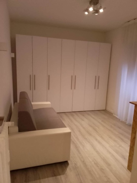 appartamento in affitto a Milano in zona Restocco Maroni