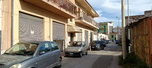 Foto Magazzino in Via Anna Magnani 19/21, Palermo Calatafimi Alta di 108 m²