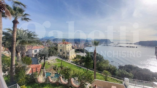 appartamento in affitto a Pozzuoli