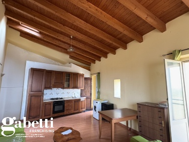 Foto Appartamento in Vicolo Palmeri 9, Patti Centro di 80 m² con 3 locali