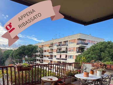 Foto Appartamento in Via Luigi Chiala 130, Roma Nuovo Salario di 165 m²