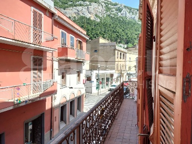 Foto Appartamento in Lamarmora, Dorgali Centro di 175 m² con 4 locali