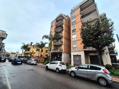 Foto Appartamento a Caivano Centro di 81 m² con 3 locali in vendita