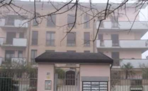 Foto Appartamento in Via Maddalena da Canossa, Magenta Missori di 80 m²