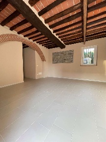 Foto Appartamento a Sarzana di 100 m² con 4 locali in vendita