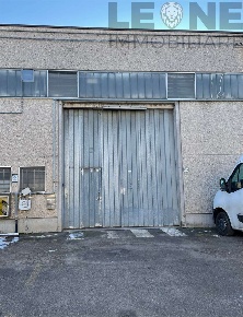 Foto Capannone industriale a Vignola di 300 m² con 2 locali in vendita