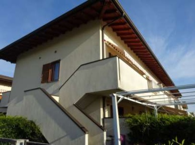 Foto Case indipendenti in Via F. Nullo, Bonate Sopra Centro di 166 m²