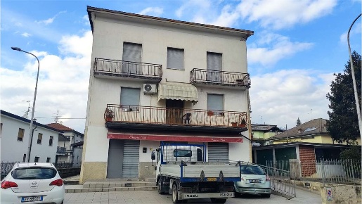 Foto Appartamento in Via Albegno 1, Dalmine Sabbio, Guzzanica di 86 m²