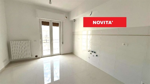 Foto Appartamento in Via Bari, Capurso di 108 m² con 3 locali in vendita