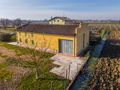 Foto Capannone industriale in Via Canale Erba 8/A, Campogalliano di 356 m²