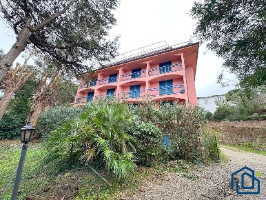 Foto Appartamento in Fonte al Leccio 8, Marciana Procchio di 110 m²