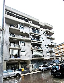 Foto Appartamento in VIA FRANCESCO CILEA, Bari San Girolamo di 120 m²