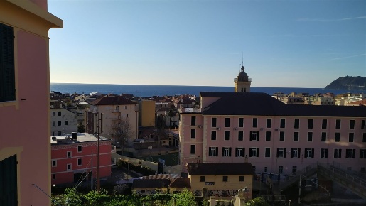 Foto Appartamento in Via adelasia, Alassio di 184 m² con 7 locali