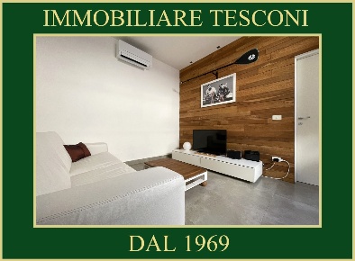 Foto Villa a schiera in via palestro 100, Pietrasanta di 50 m² con 4 locali