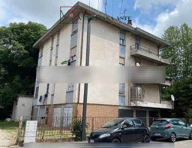 Foto Appartamento in Via San Fermo, Venezia Carpenedo - Bissuola di 90 m²