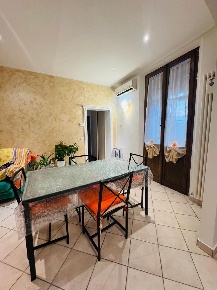 Foto Appartamento in VIA DANDOLO, Pesaro Pantano di 67 m² con 4 locali