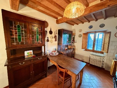 Foto Appartamento in via provinciale, Casole d'Elsa di 75 m² con 4 locali