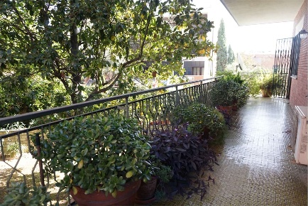 Foto Appartamento in Via Vigna Due Torri, Roma Villa Bonelli di 185 m²