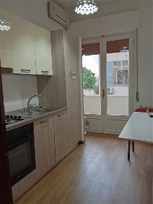 Foto Appartamento in via Emilio Cuzzocrea, Reggio di Calabria di 95 m²