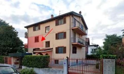Foto Appartamento in Via Giotto, Trezzano sul Naviglio di 78 m² all'asta