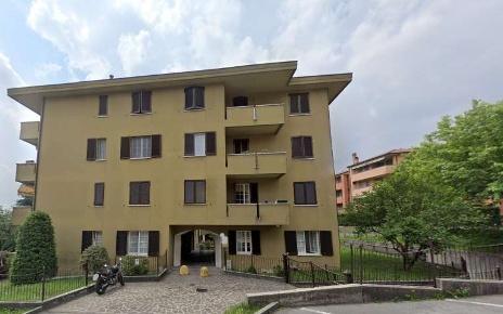 Foto Appartamento in Via Panzeri, Bulciago Centro di 103 m² con 6 locali