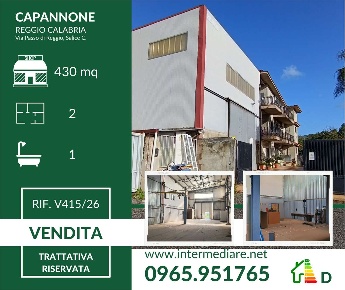 Foto Capannone industriale a Reggio di Calabria di 430 m² con 2 locali