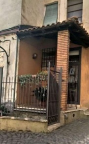 Foto Appartamento in Via Fontana delle Rose, Velletri Semicentro di 85 m²