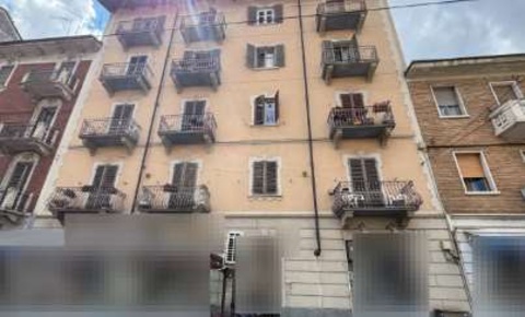 Foto Appartamento in Via Venarìa, Torino Madonna di Campagna di 66 m²