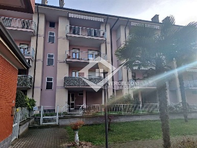 Foto Appartamento in lummellogno, Novara Lumellogno - Pagliate di 85 m²