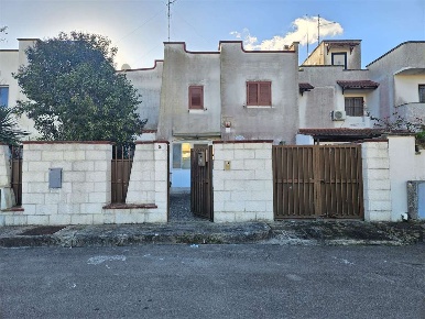Foto Villa a schiera in Piazza Dei Frassini 9, Brindisi La Rosa di 144 m²