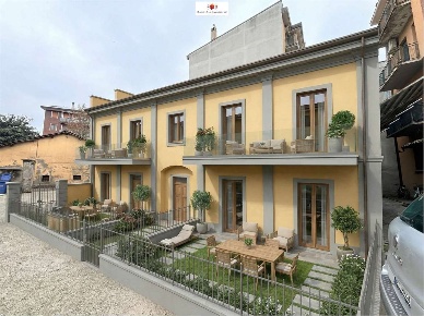 Foto Appartamento in via Montello, Melzo di 87 m² con 3 locali in vendita