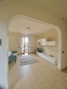 Foto Appartamento in Via San Leonardo  300, Massa Marina di Massa Centro
