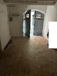 Foto Magazzino a Poggibonsi Centro di 47 m² con 2 locali in vendita
