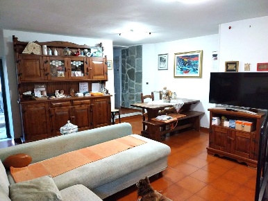 Foto Casa indipendente a Vezzano Ligure di 150 m² con 5 locali in vendita