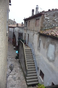 Foto Appartamento a Semproniano Centro di 60 m² con 4 locali in vendita