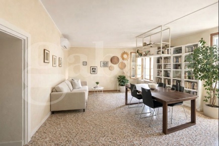 Foto Appartamento in San Polo, Venezia San Polo di 125 m² con 4 locali