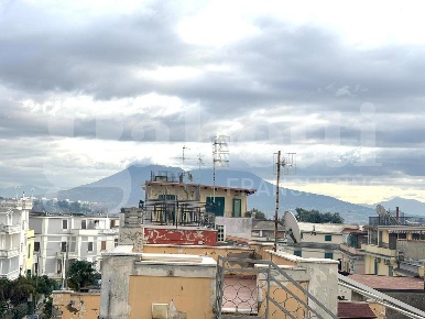 Foto Villa unifamiliare in carlo de marco, Napoli San Carlo All'Arena