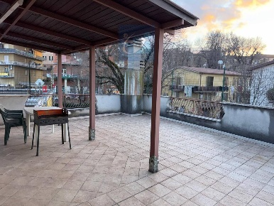 Foto Attico in jhon fiztgerald kennedy, Monterotondo Centro di 73 m²